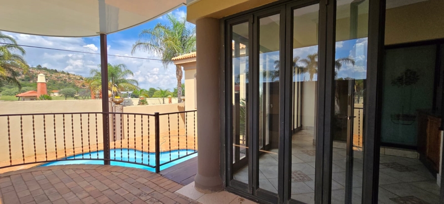 3 Bedroom Property for Sale in Wilkoppies North West